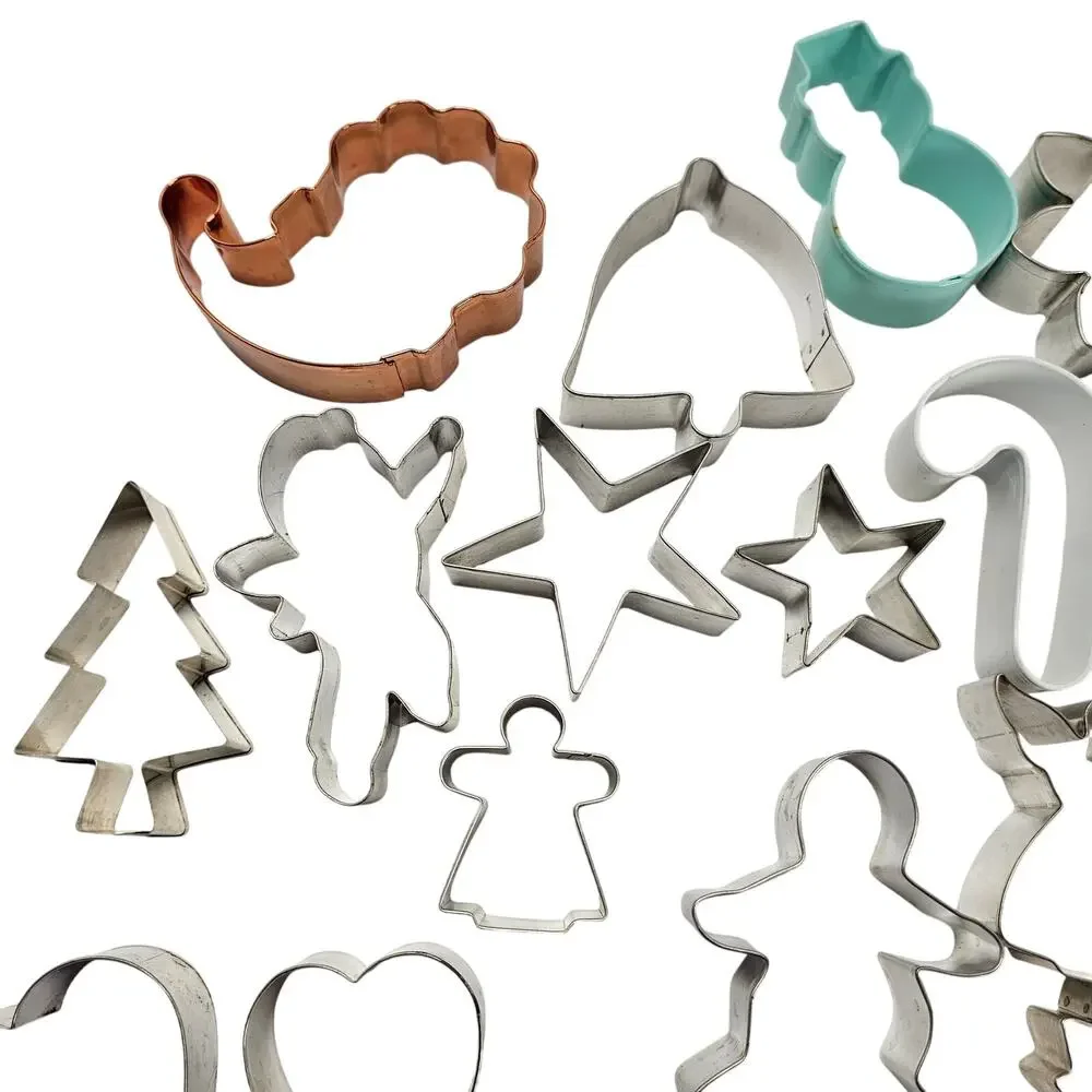 Metal Cookie Cutters Holiday Shapes Christmas Hearts Stars Tree lot of 27
